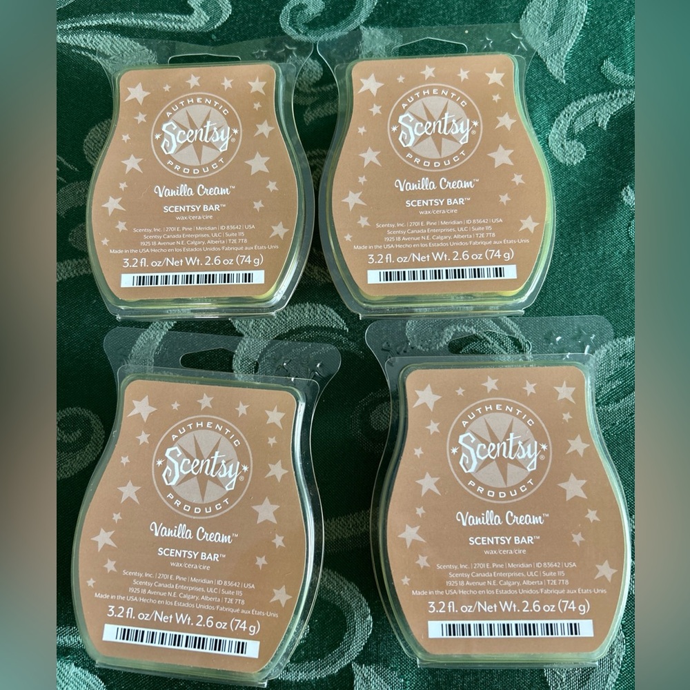 Lot of 4 NEW Scentsy “Vanilla Cream” Scent wax Bars